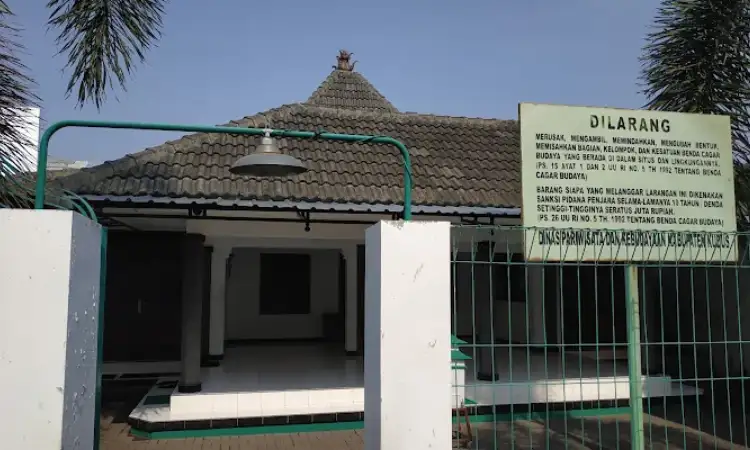 Masjid Madureksan, Sumber: dok google