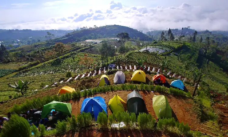 Ingin Liburan Akhir Tahun bersama Keluarga? Ini Rekomendasi Destinasi Terbaik untuk Dipilih!