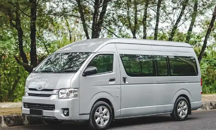 Mobil untuk liburan, Sumber: balipremiumtrip.com